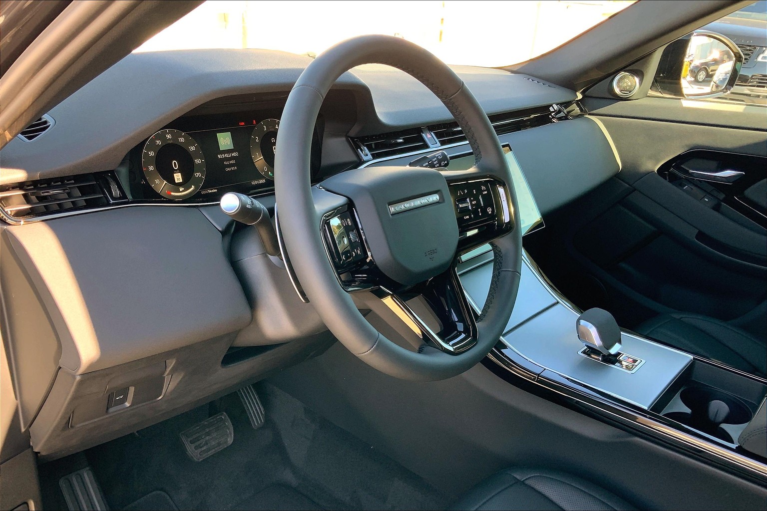 New 2024 Land Rover Range Rover Evoque S 4D Sport Utility in San Jose  #RH234897