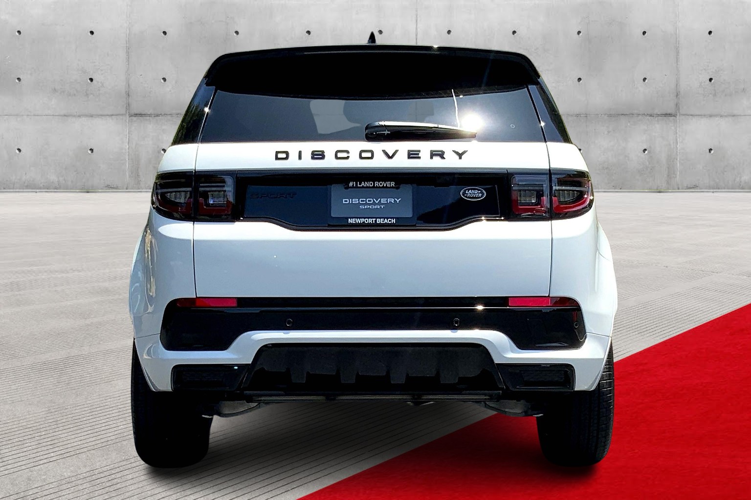 New 2023 Land Rover Discovery Sport SE R-Dynamic 4D Sport Utility in Los  Angeles #231077