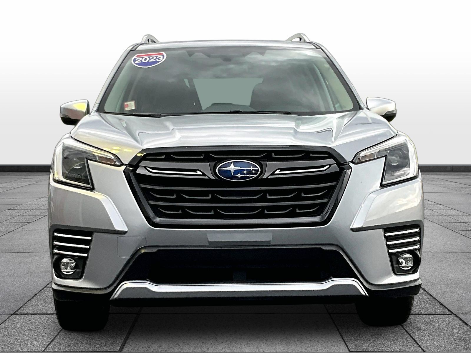 2023 Subaru Forester Touring - Photo 2