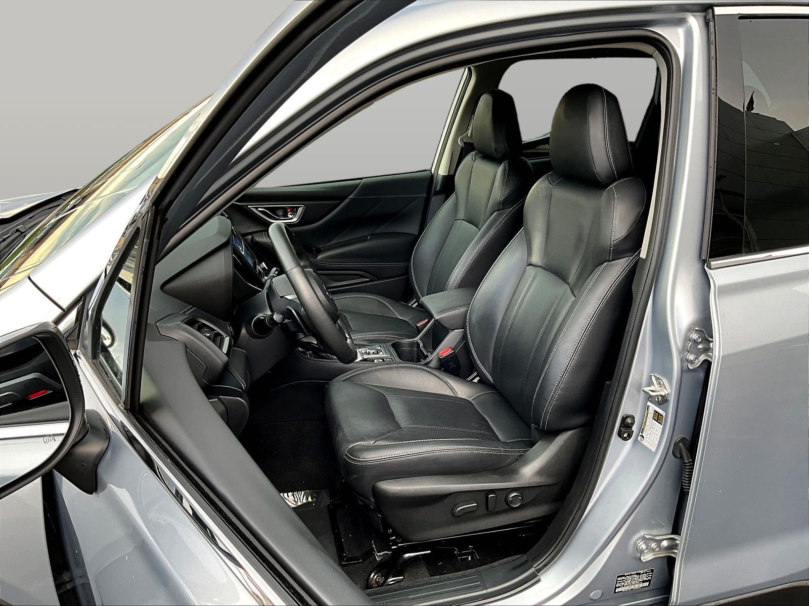 2023 Subaru Forester Touring - Photo 23