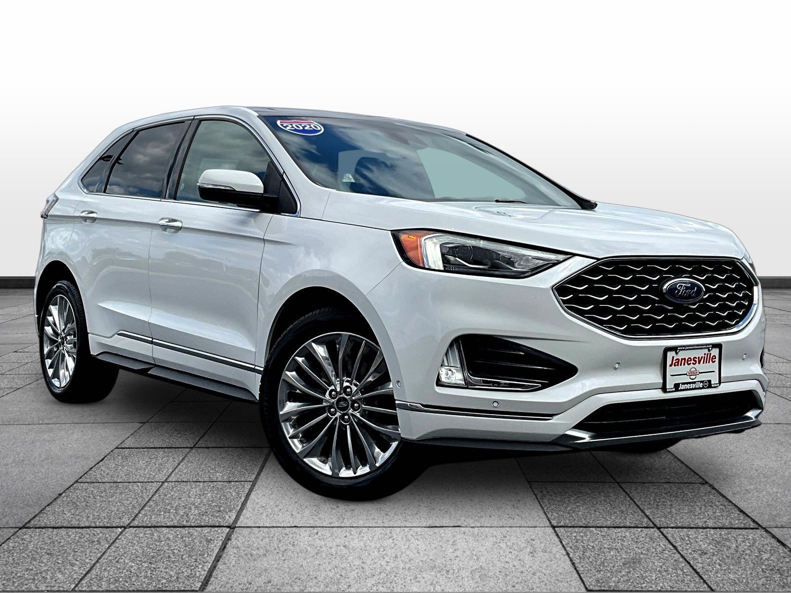 2020 Ford Edge Titanium