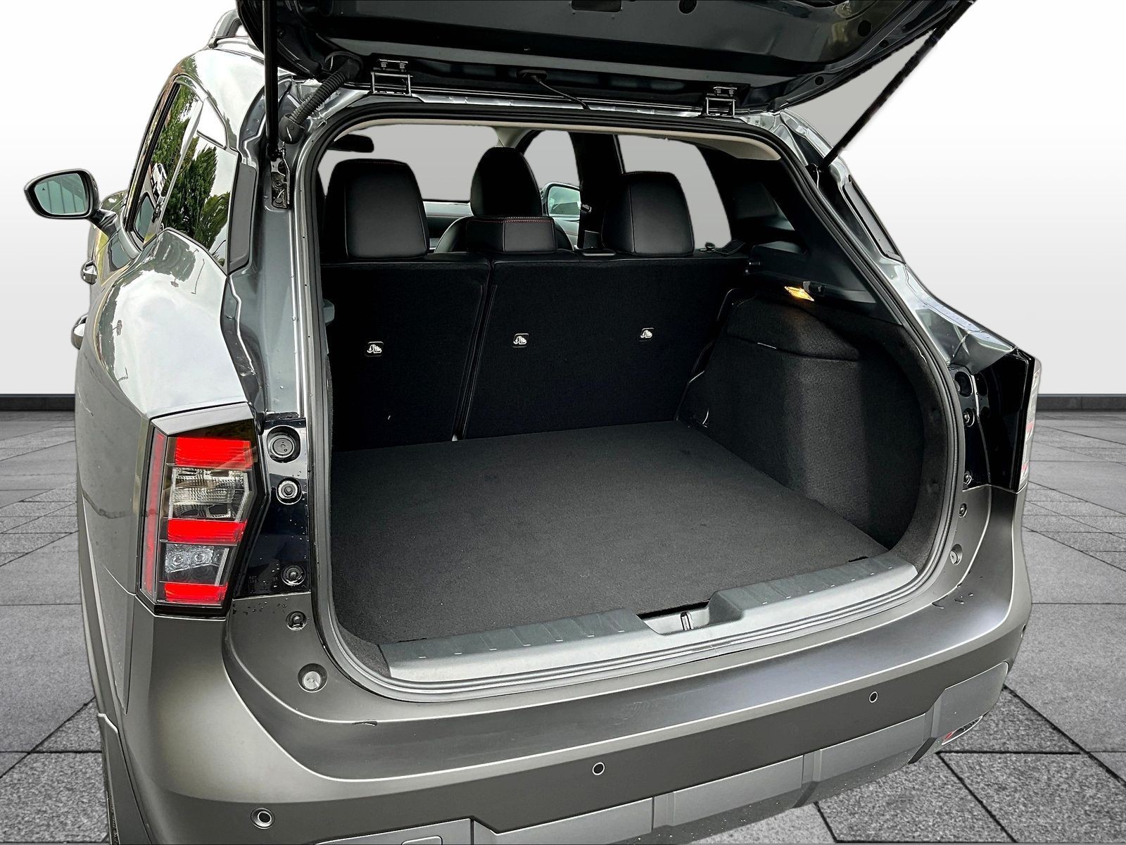2026 Nissan KICKS SR AWD - Photo 9