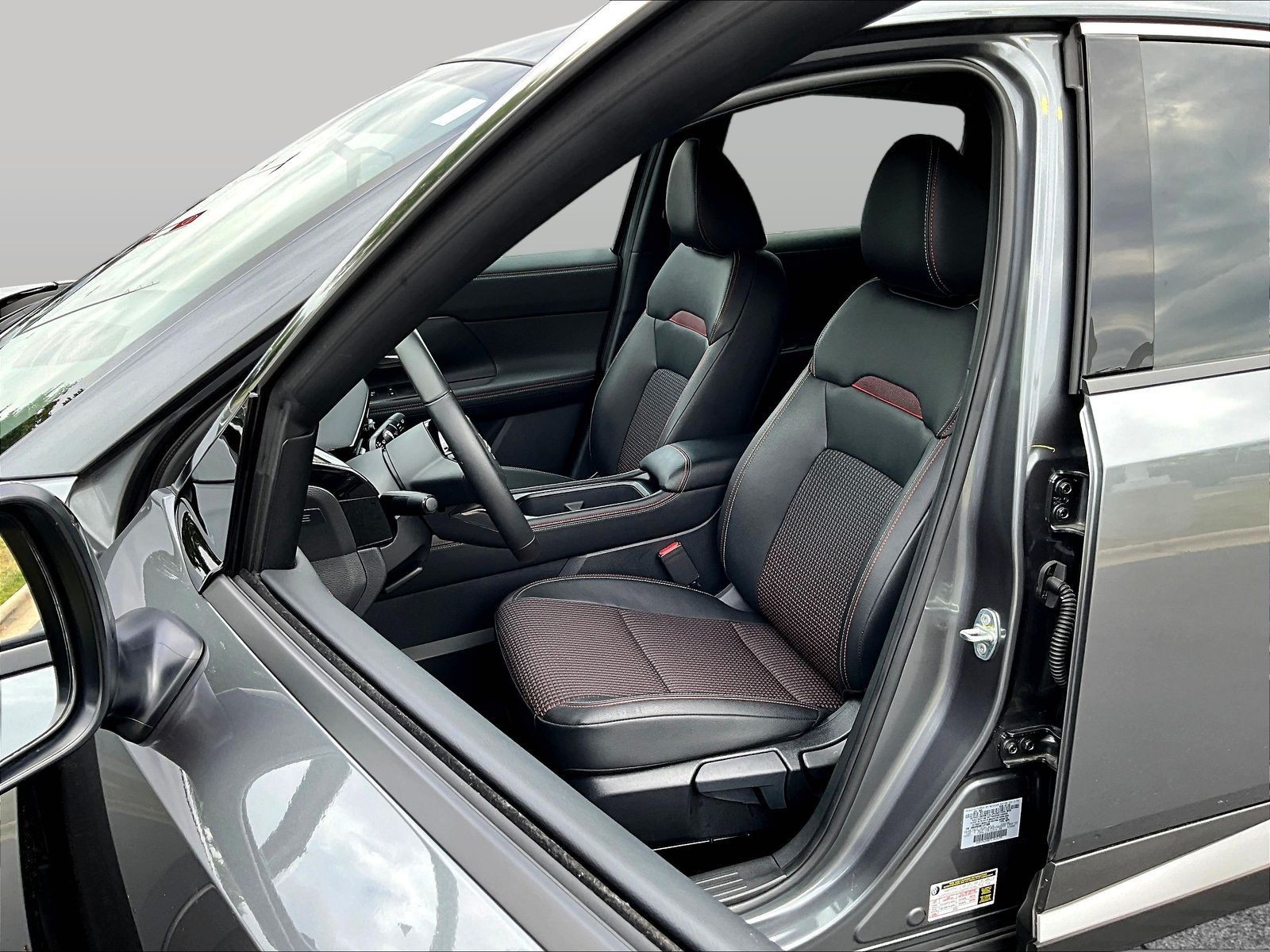 2026 Nissan KICKS SR AWD - Photo 24