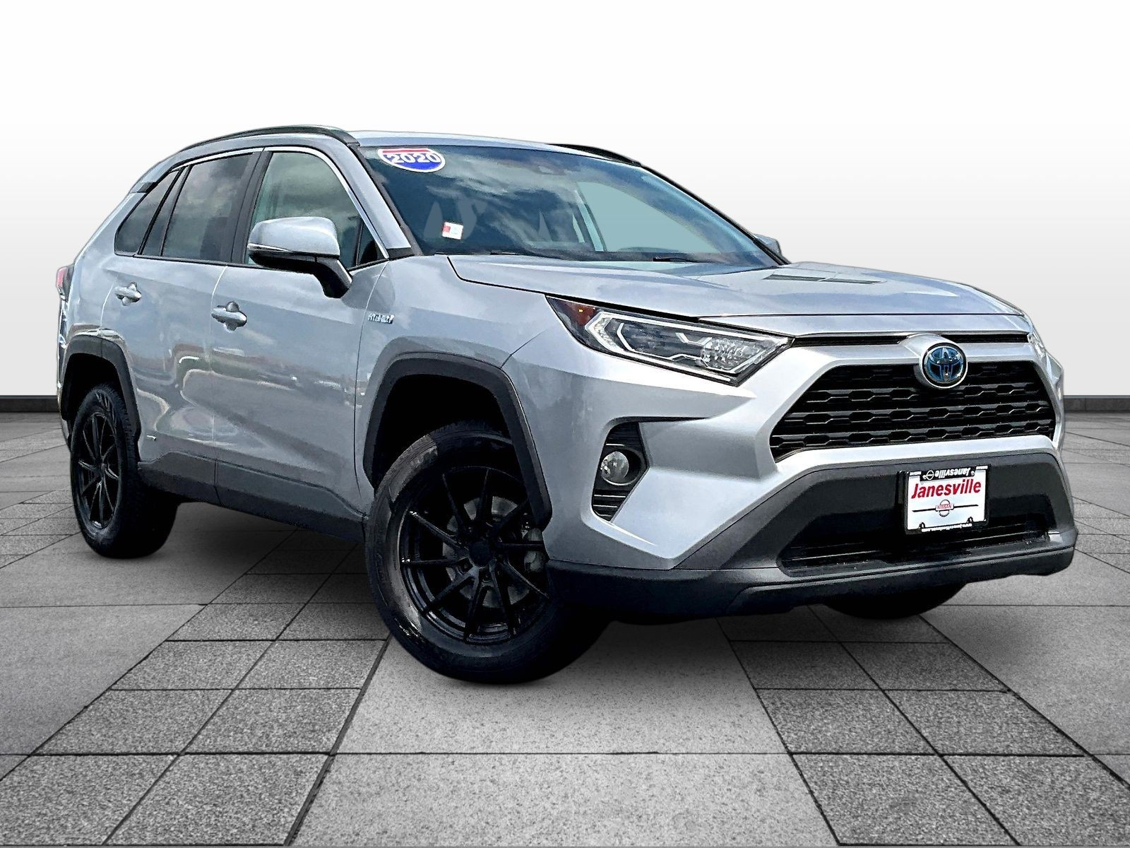 2020 Toyota RAV4 Hybrid XLE