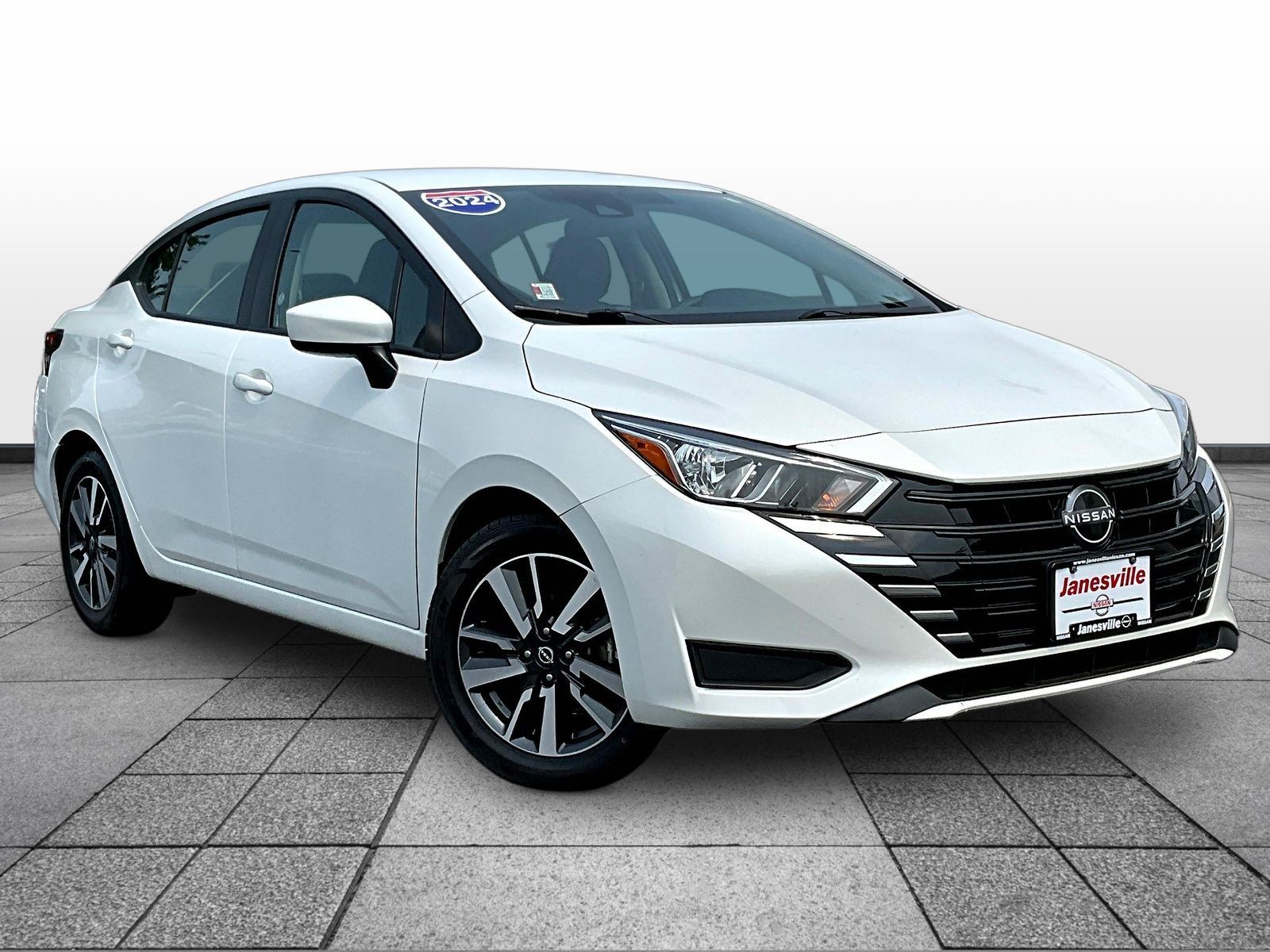 2024 Nissan Versa SV
