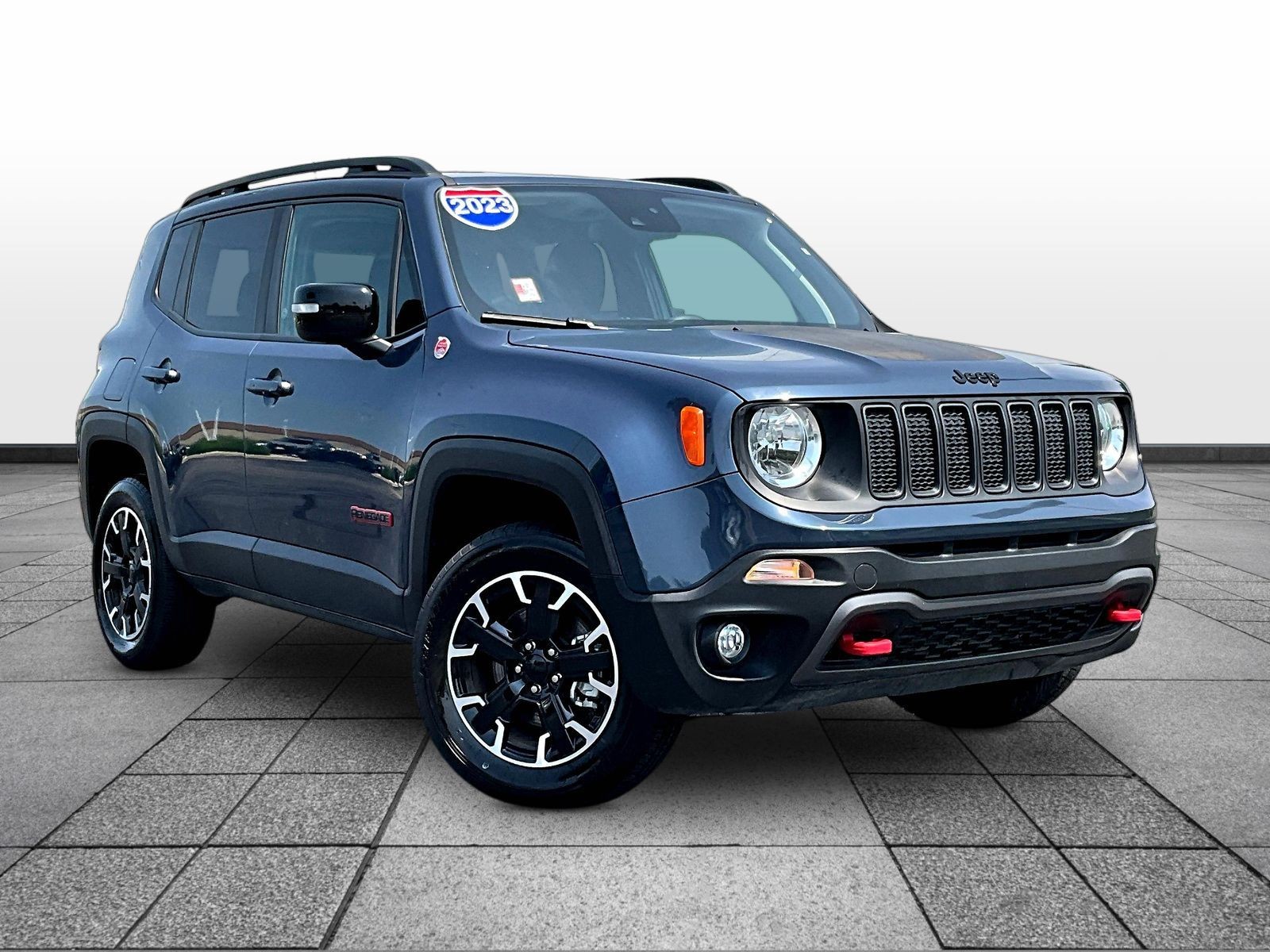 2023 Jeep Renegade Trailhawk