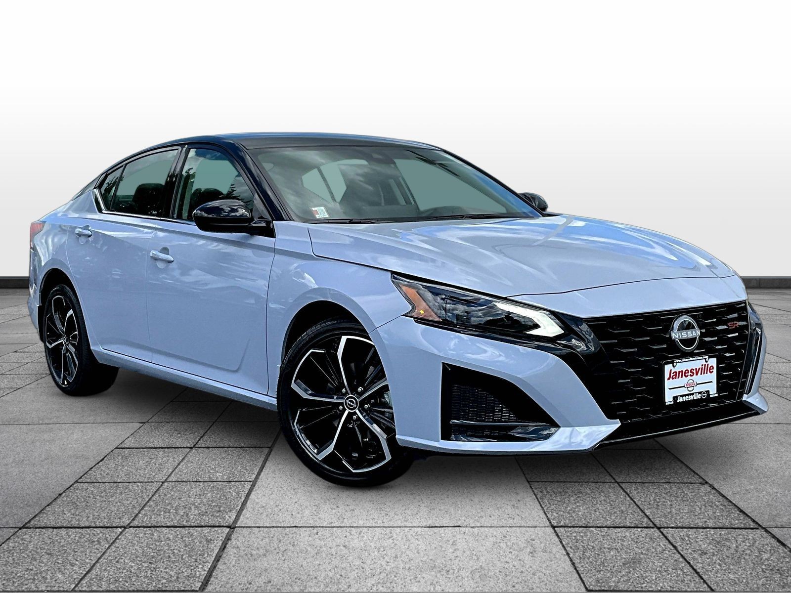 2026 Nissan Altima SR