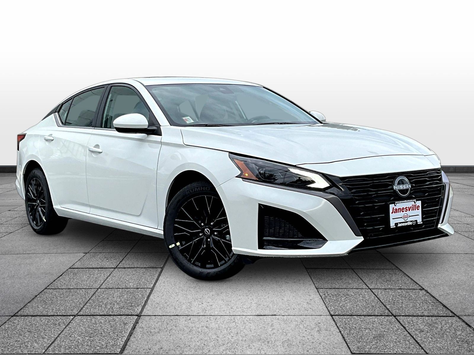 2026 Nissan Altima SV