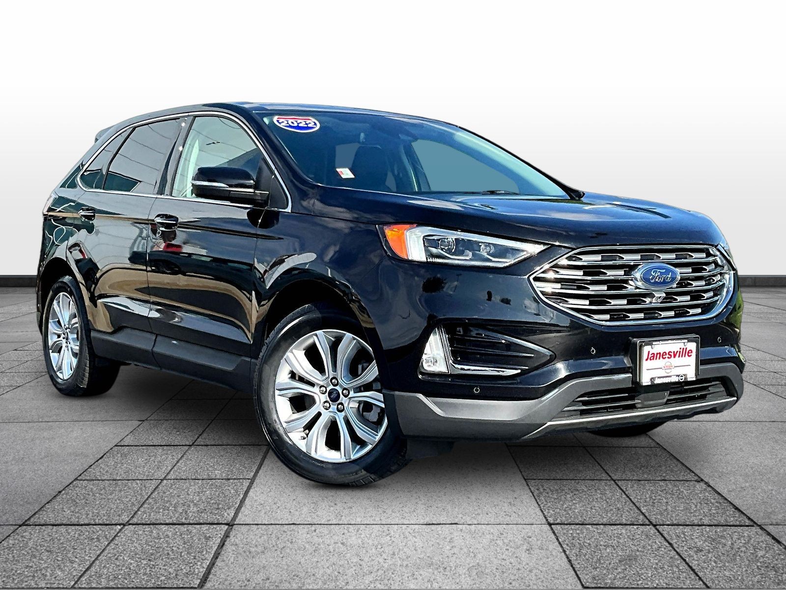 2022 Ford Edge Titanium