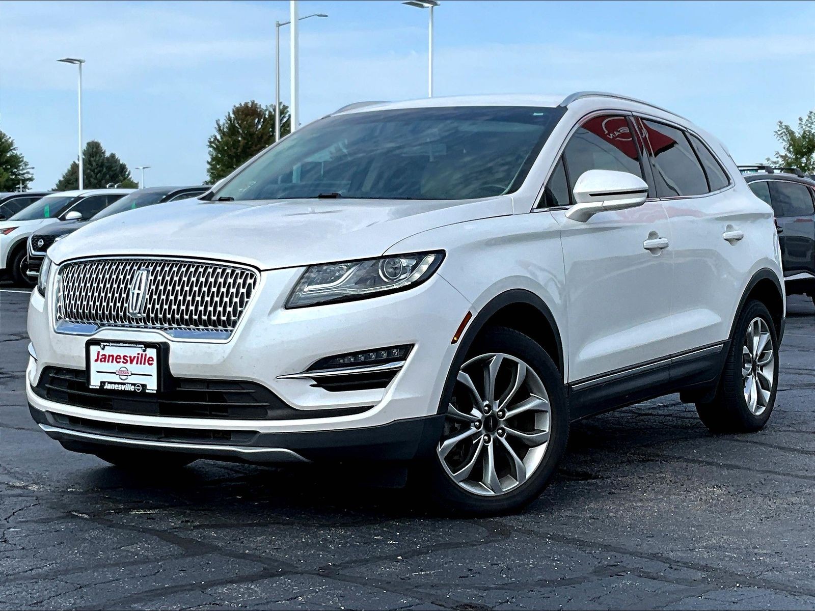 Used 2019 Lincoln MKC Select with VIN 5LMCJ2C92KUL07853 for sale in Janesville, WI