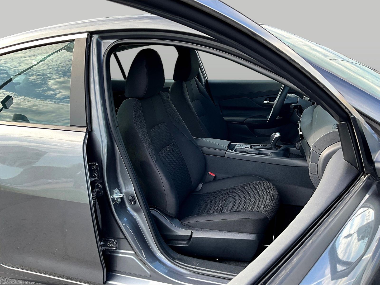 2026 Nissan Sentra S - Photo 12