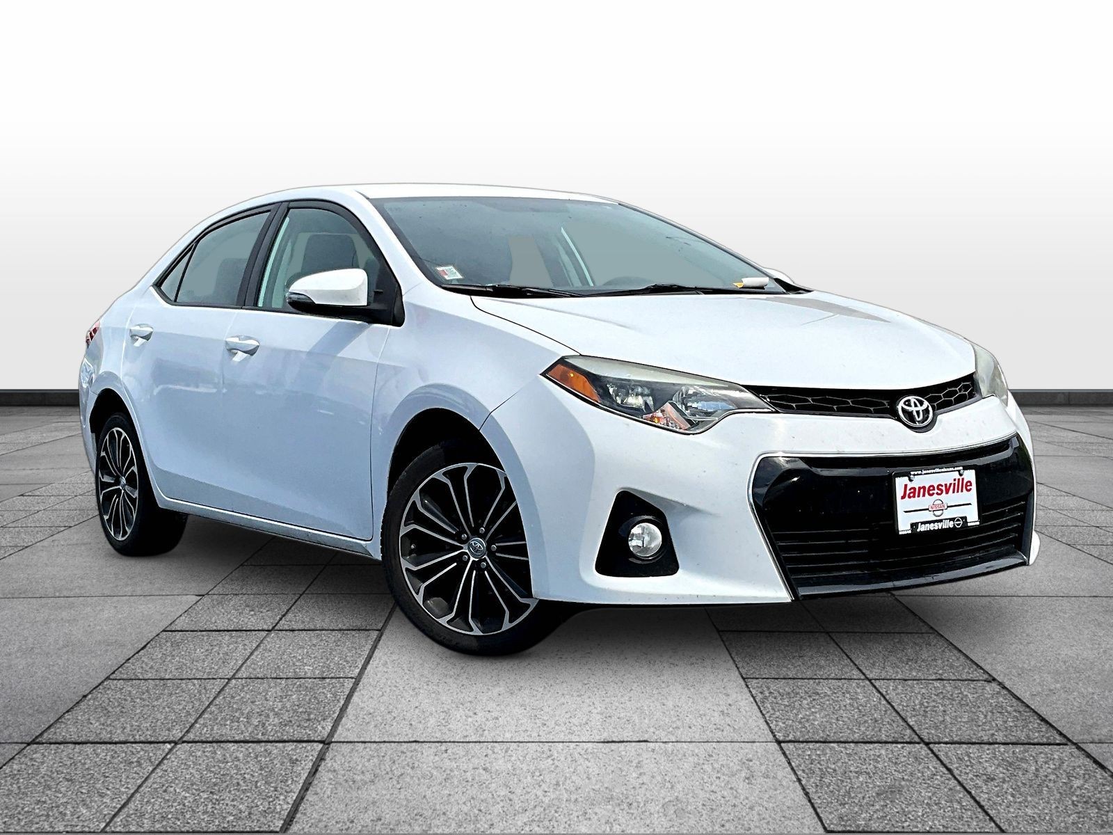 2015 Toyota Corolla S Plus