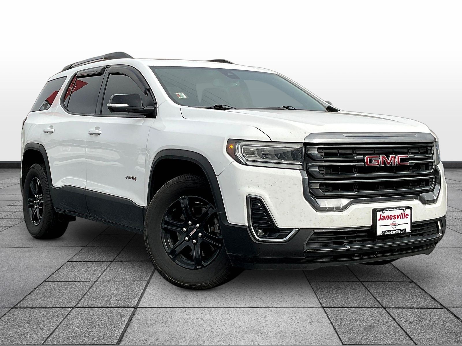 2023 GMC Acadia AT4