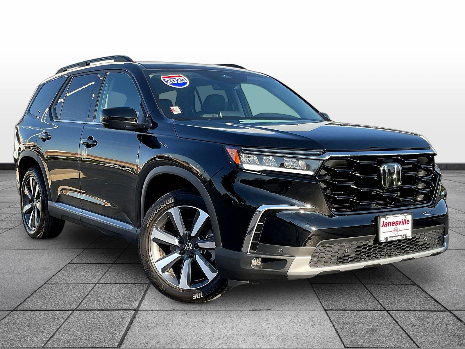 2023 Honda Pilot Touring