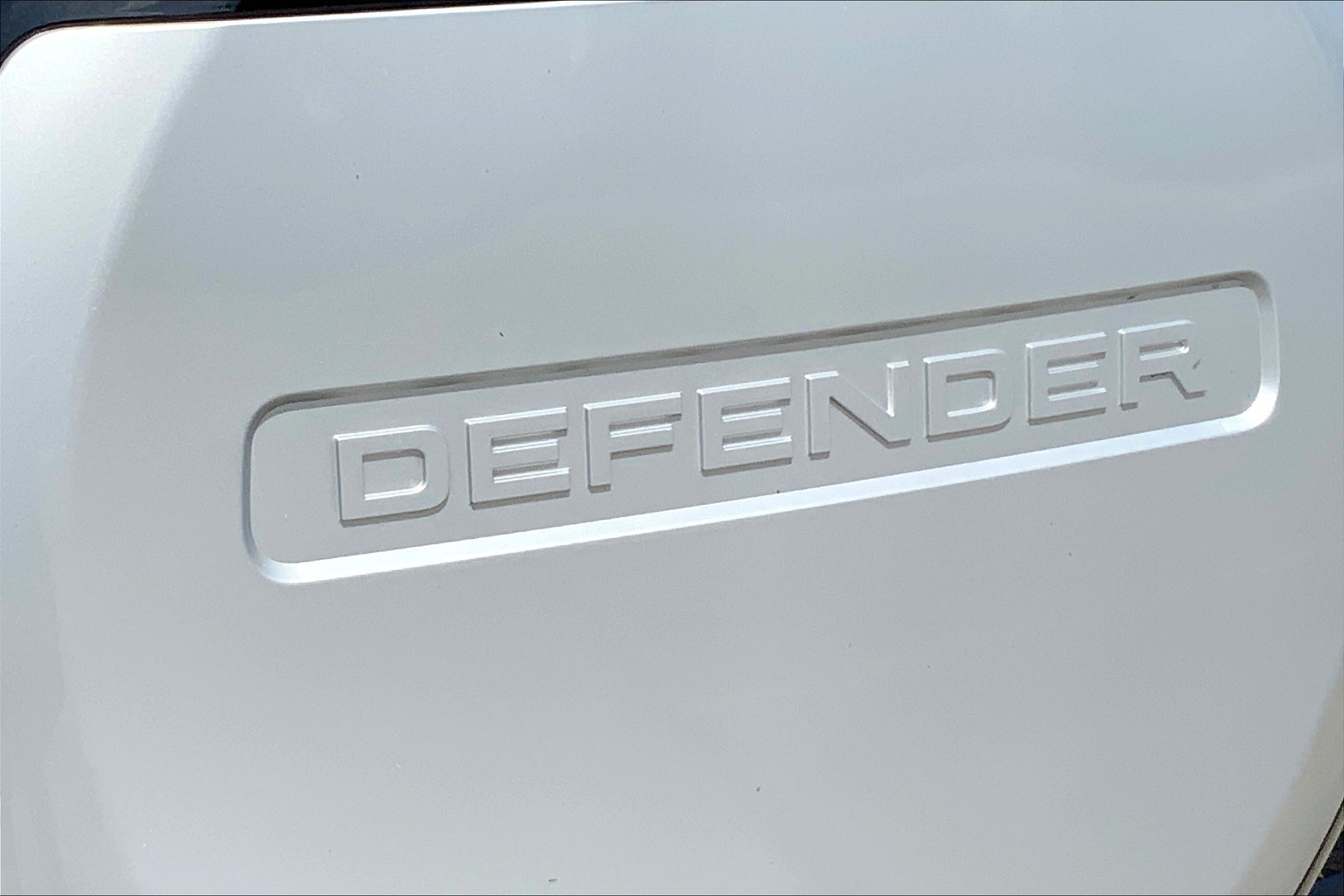 2024 Land Rover Defender X-Dynamic SE, stock no. L24008