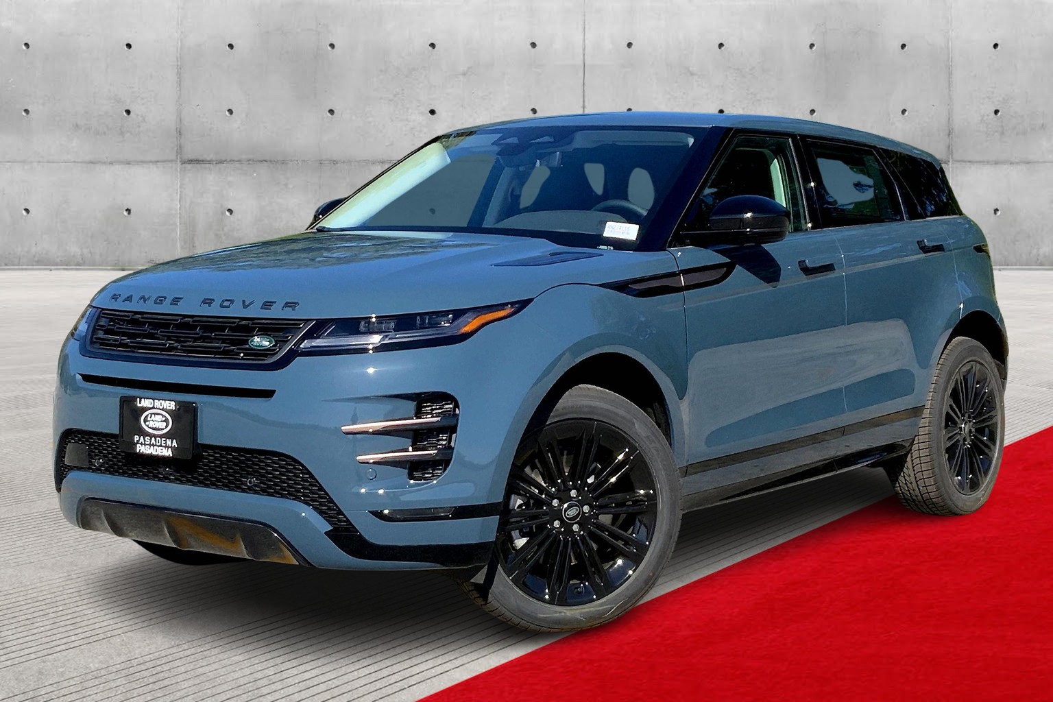New 2024 Land Rover Range Rover Evoque Dynamic 4D Sport Utility in Norwood  #RH237733
