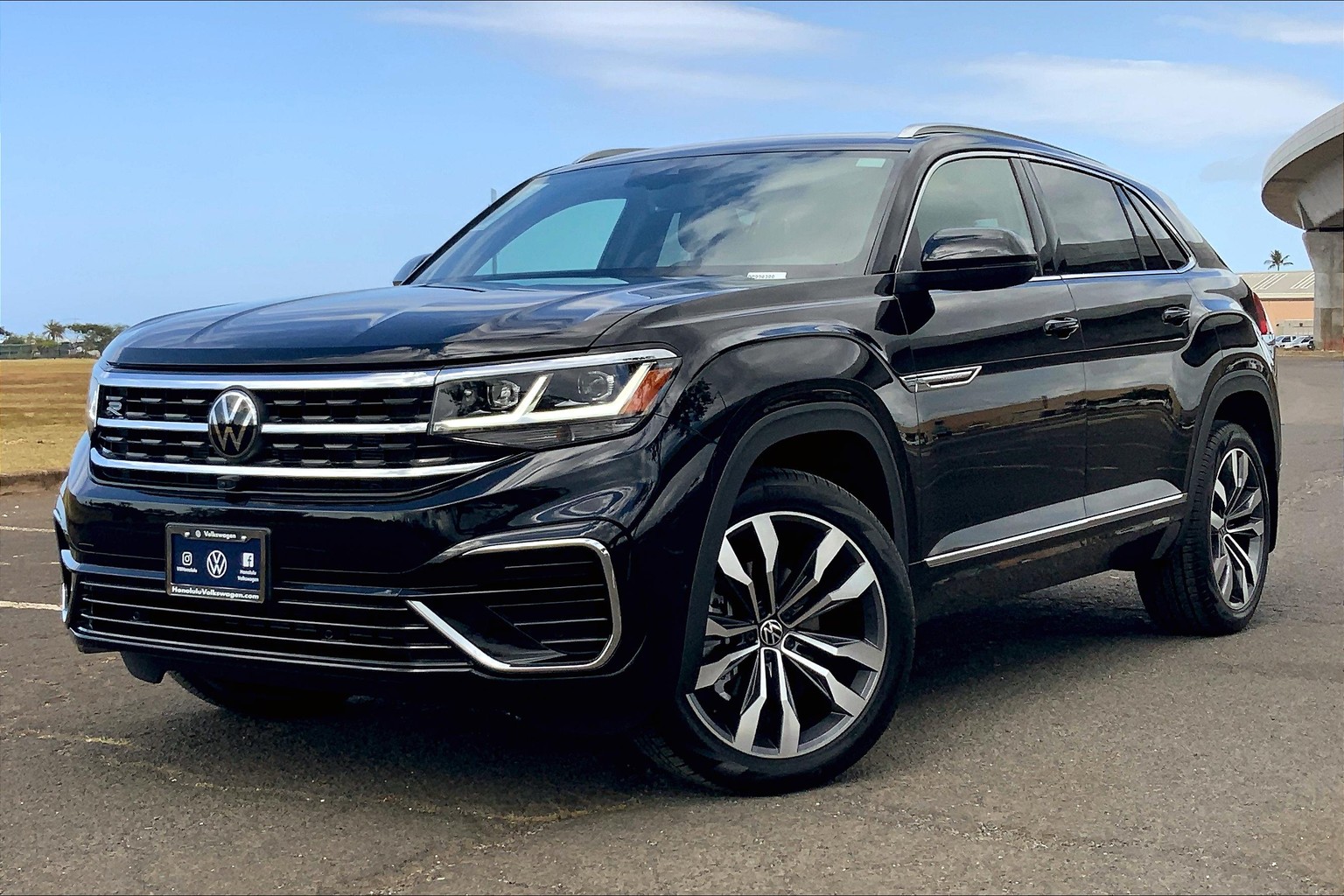 New 2023 Volkswagen Atlas Cross Sport For Sale at Honolulu Volkswagen |  VIN: 1V2FE2CA2PC228388