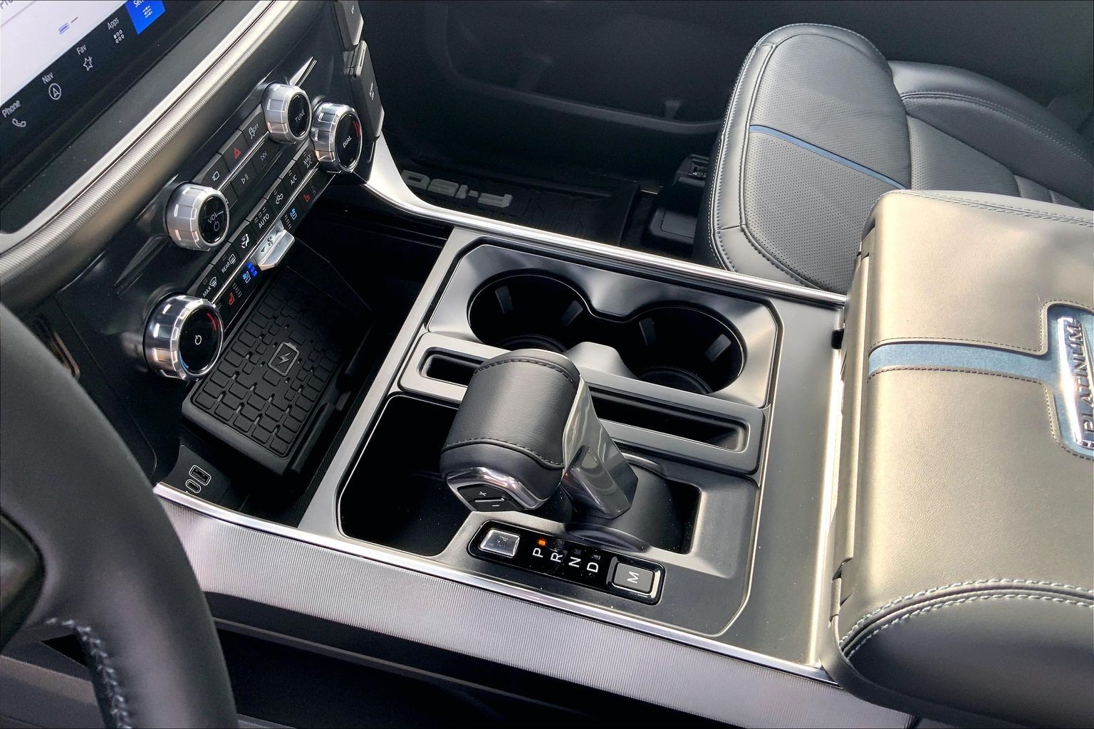2025 Ford F-150 Platinum - 6