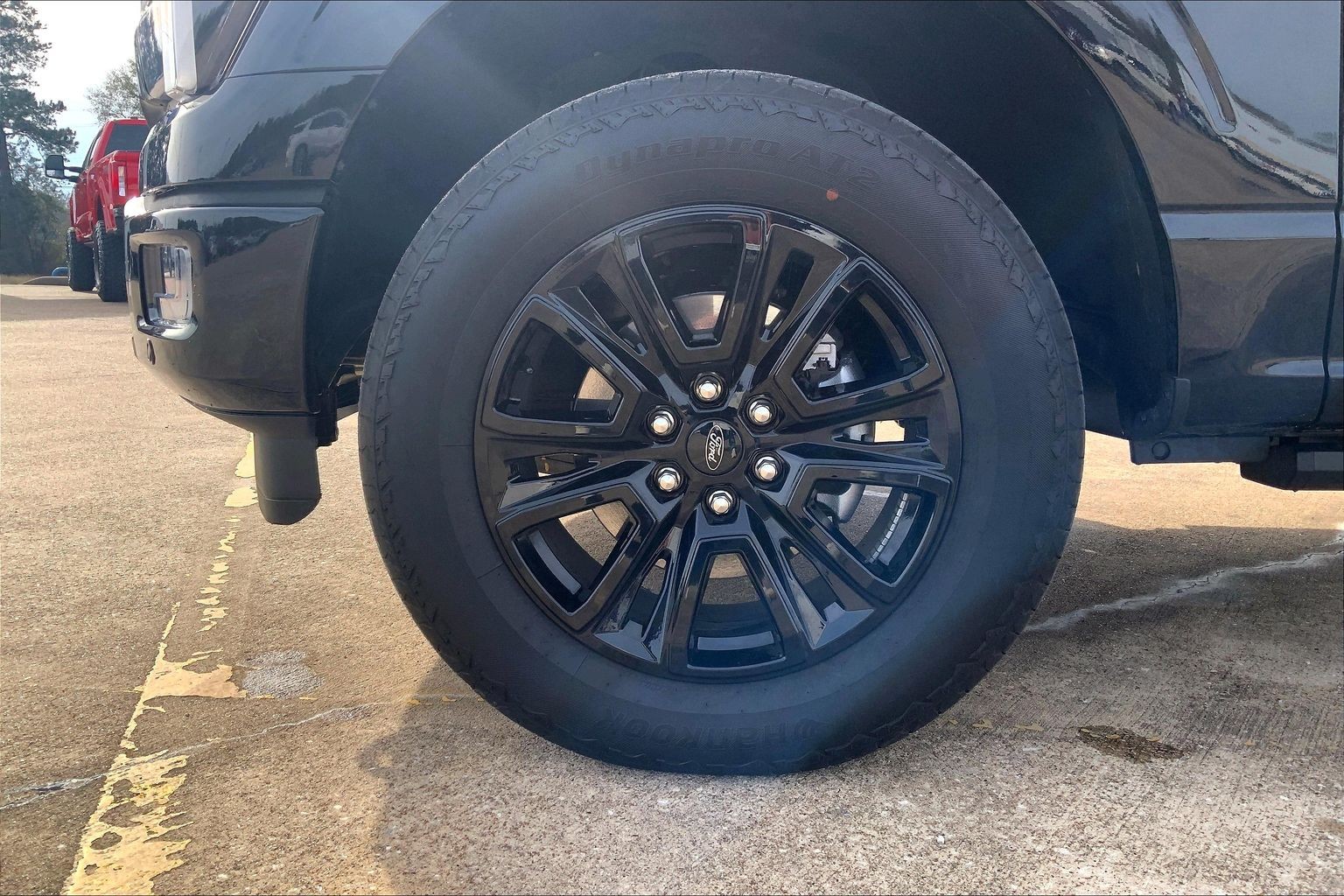 2025 Ford F-150 Platinum - 11