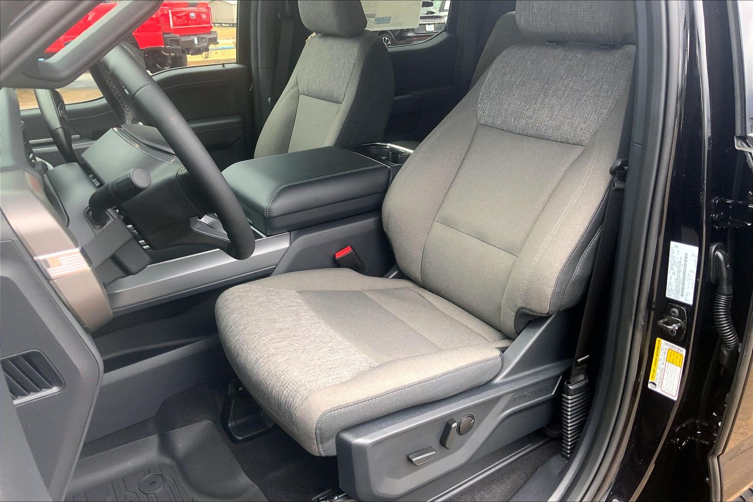 2026 Ford F-150 XLT - 8
