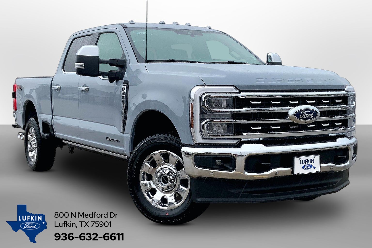 2026 Ford Super Duty F-250 SRW LARIAT Glacier Gray Metallic Tri-Coat at Lufkin Ford