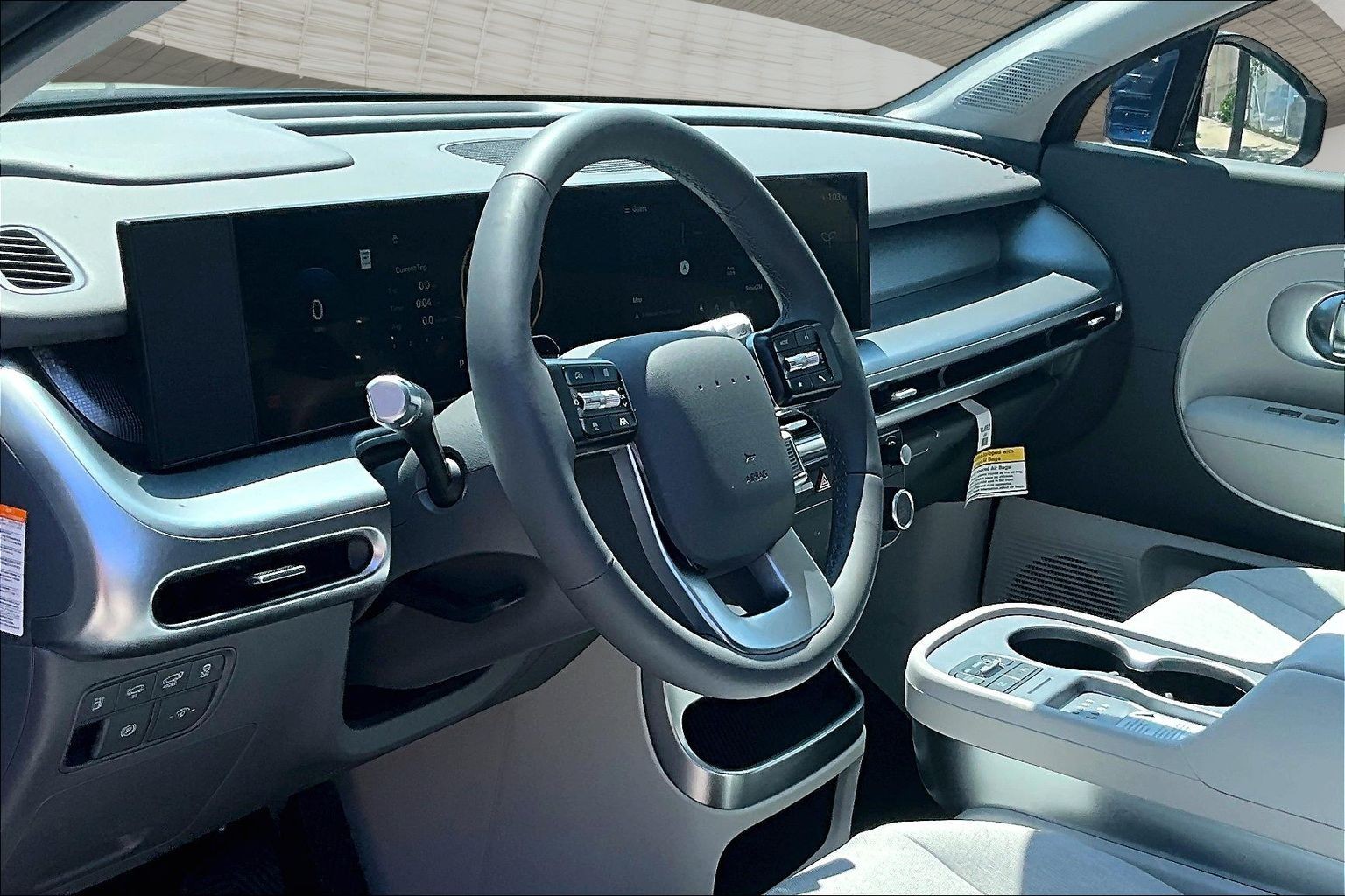 2026 Hyundai IONIQ 9 SE - Photo 8