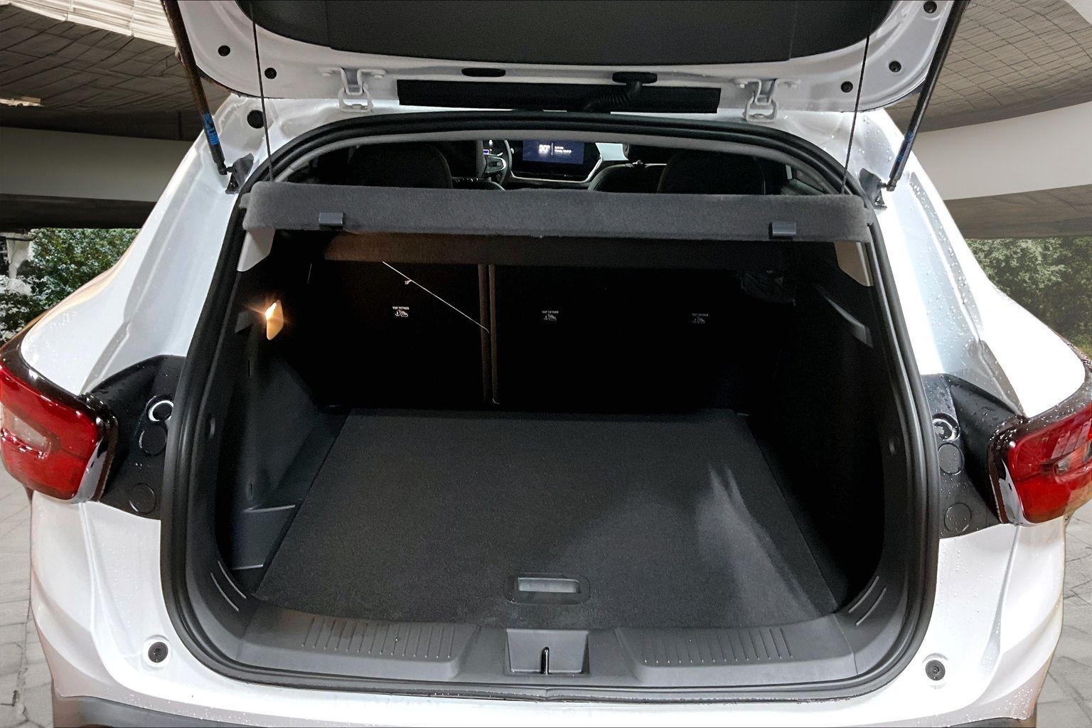 2026 Chevrolet Trax Activ - Photo 5