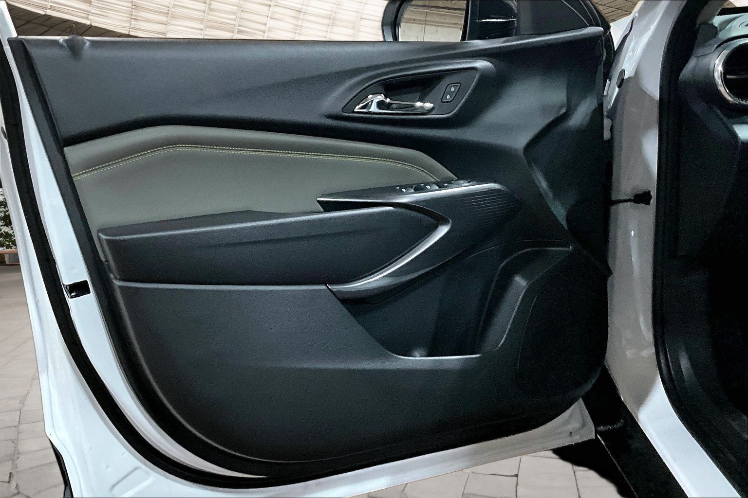 2026 Chevrolet Trax Activ - Photo 9