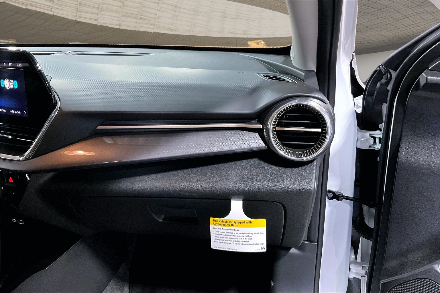 2026 Chevrolet Trax Activ - Photo 31