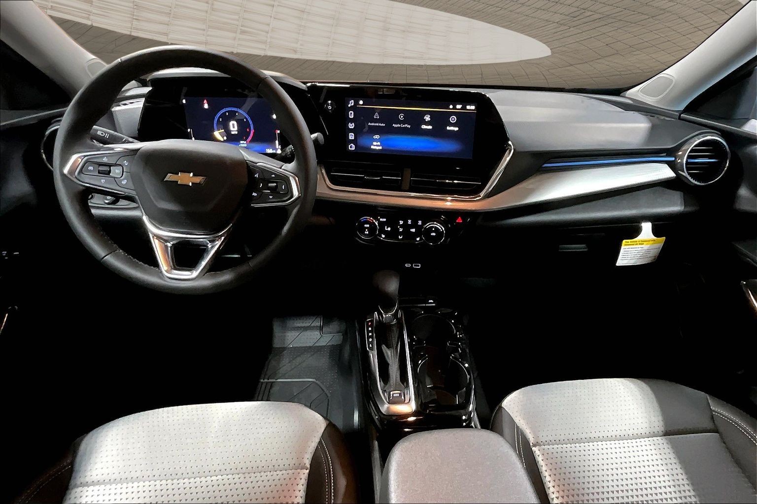 2026 Chevrolet Trax LT - Photo 6