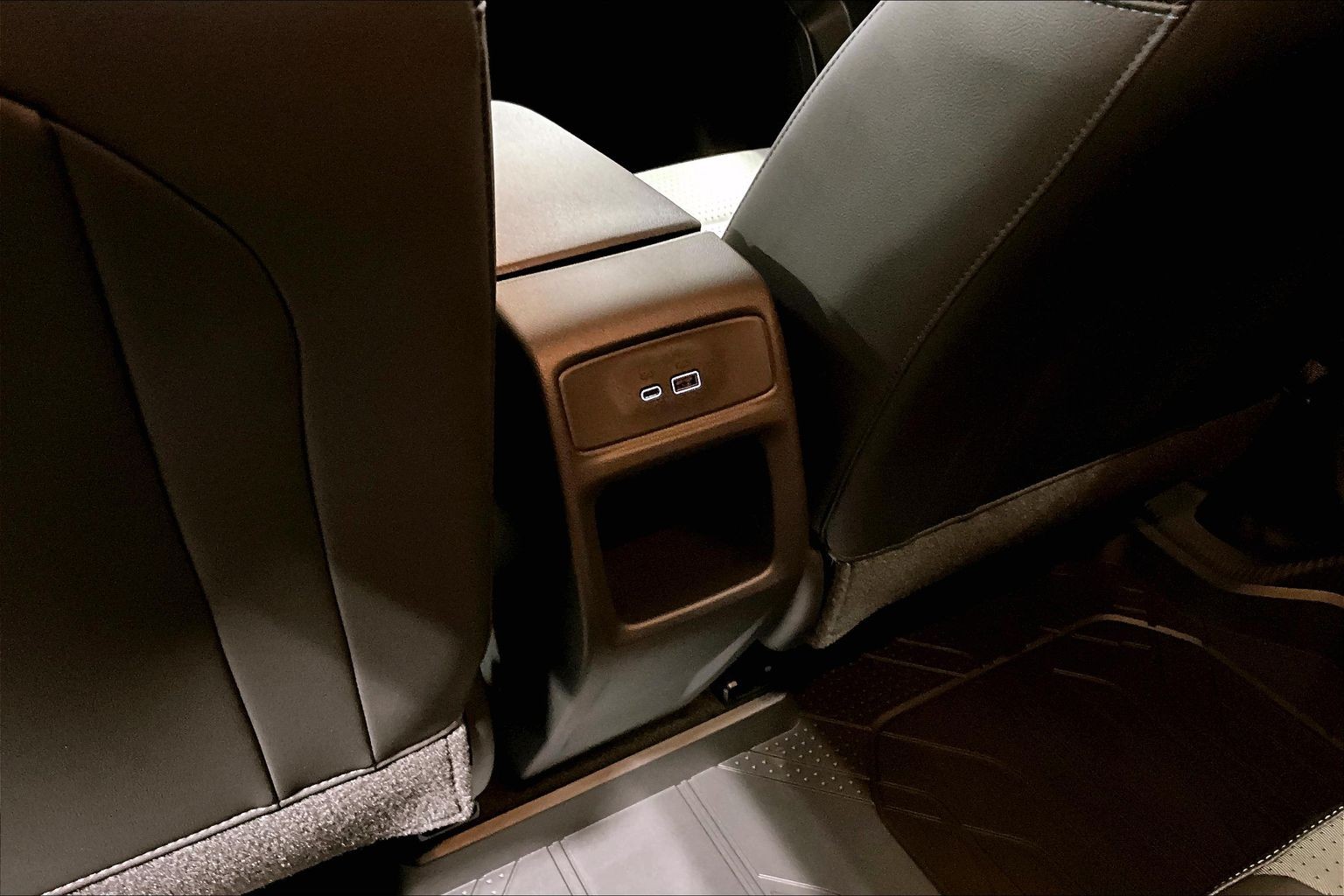 2026 Chevrolet Trax LT - Photo 21