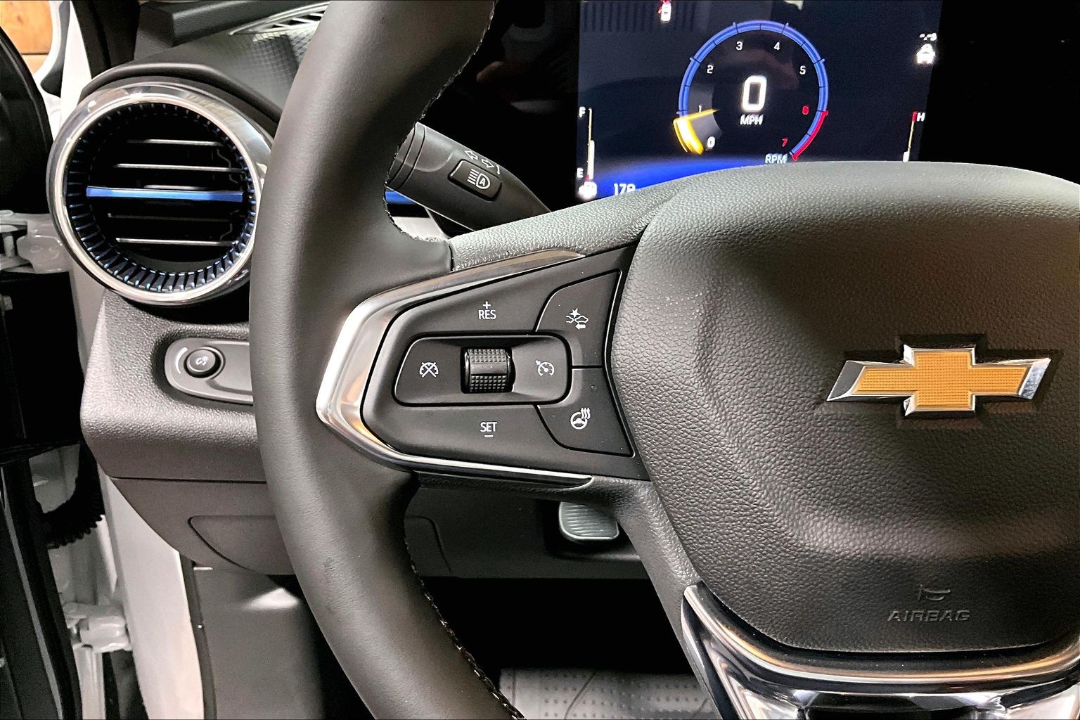 2026 Chevrolet Trax LT - Photo 22