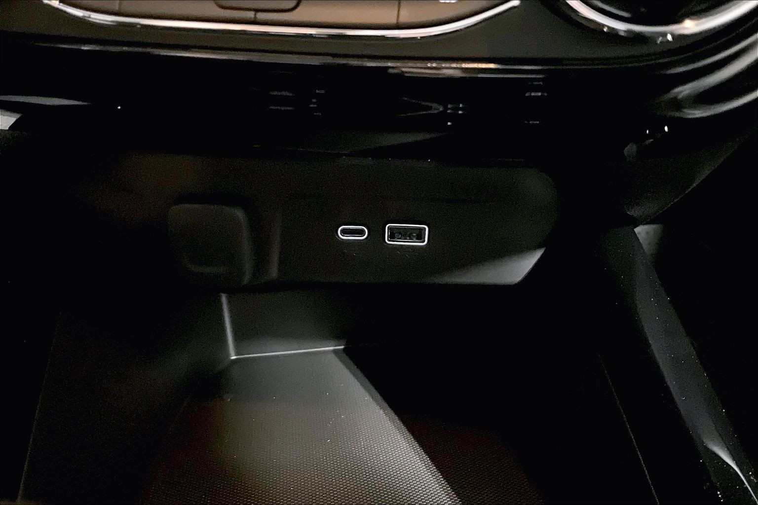 2026 Chevrolet Trax LT - Photo 26