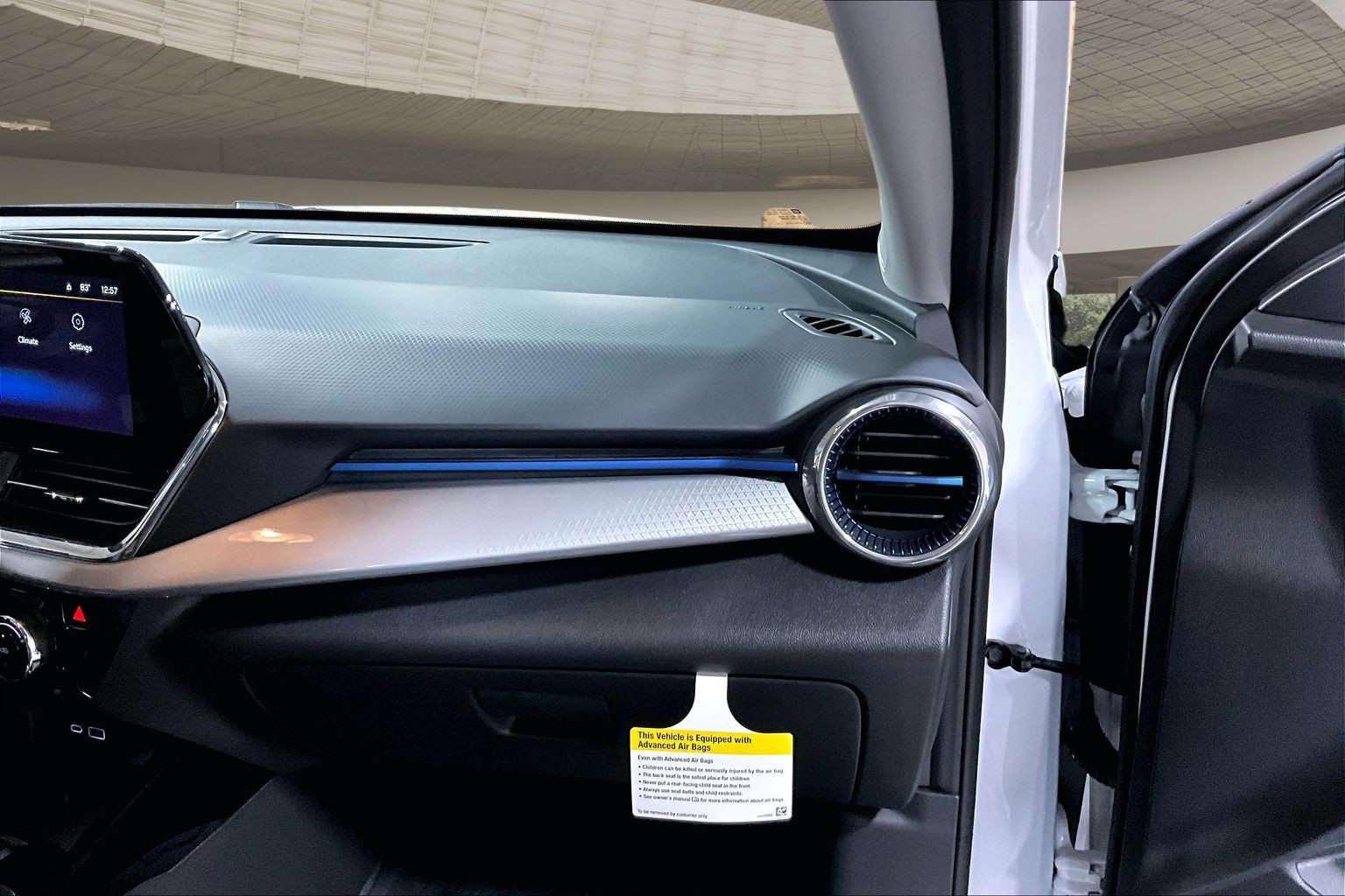 2026 Chevrolet Trax LT - Photo 31
