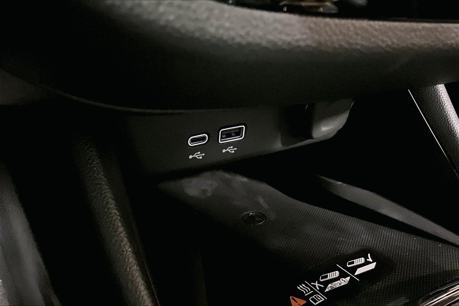 2026 Buick Envista Sport Touring - Photo 28