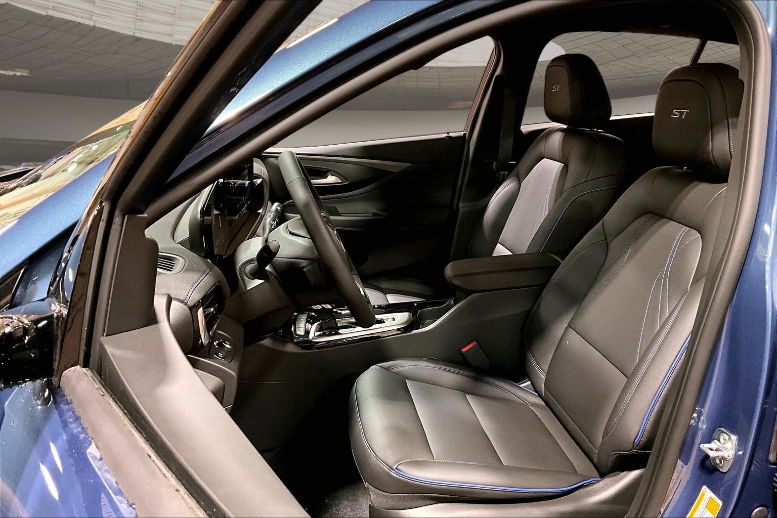 2026 Buick Envista Sport Touring - Photo 30