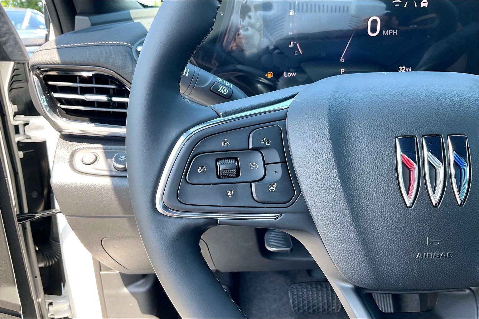 2026 Buick Envista Avenir - Photo 25