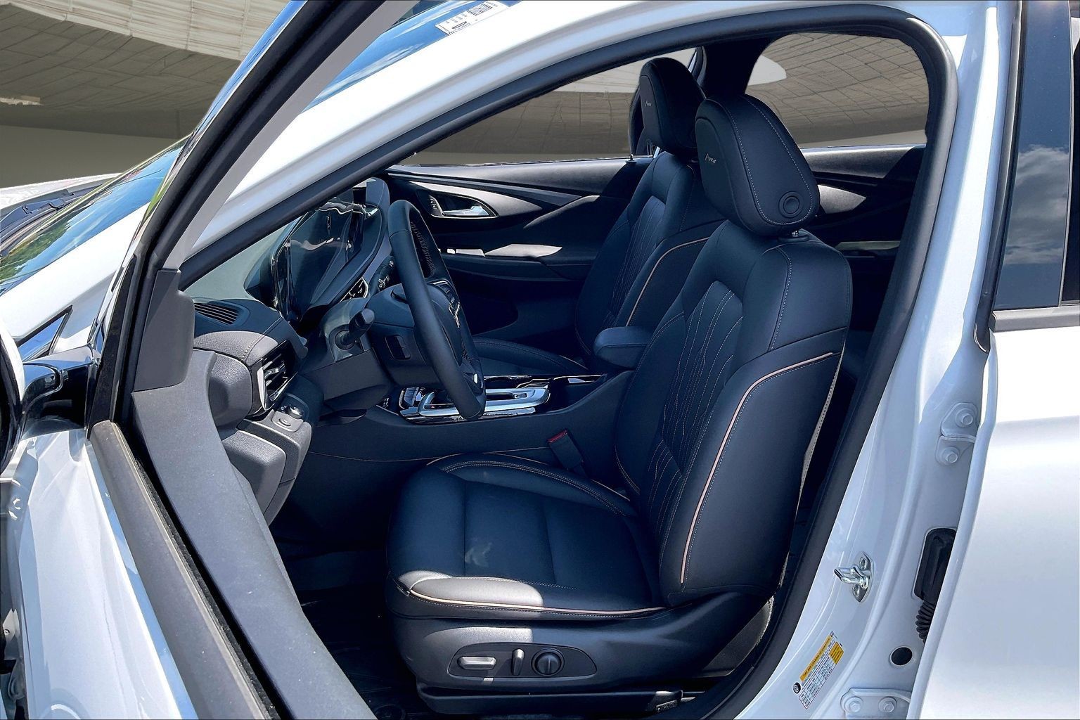 2026 Buick Envista Avenir - Photo 30