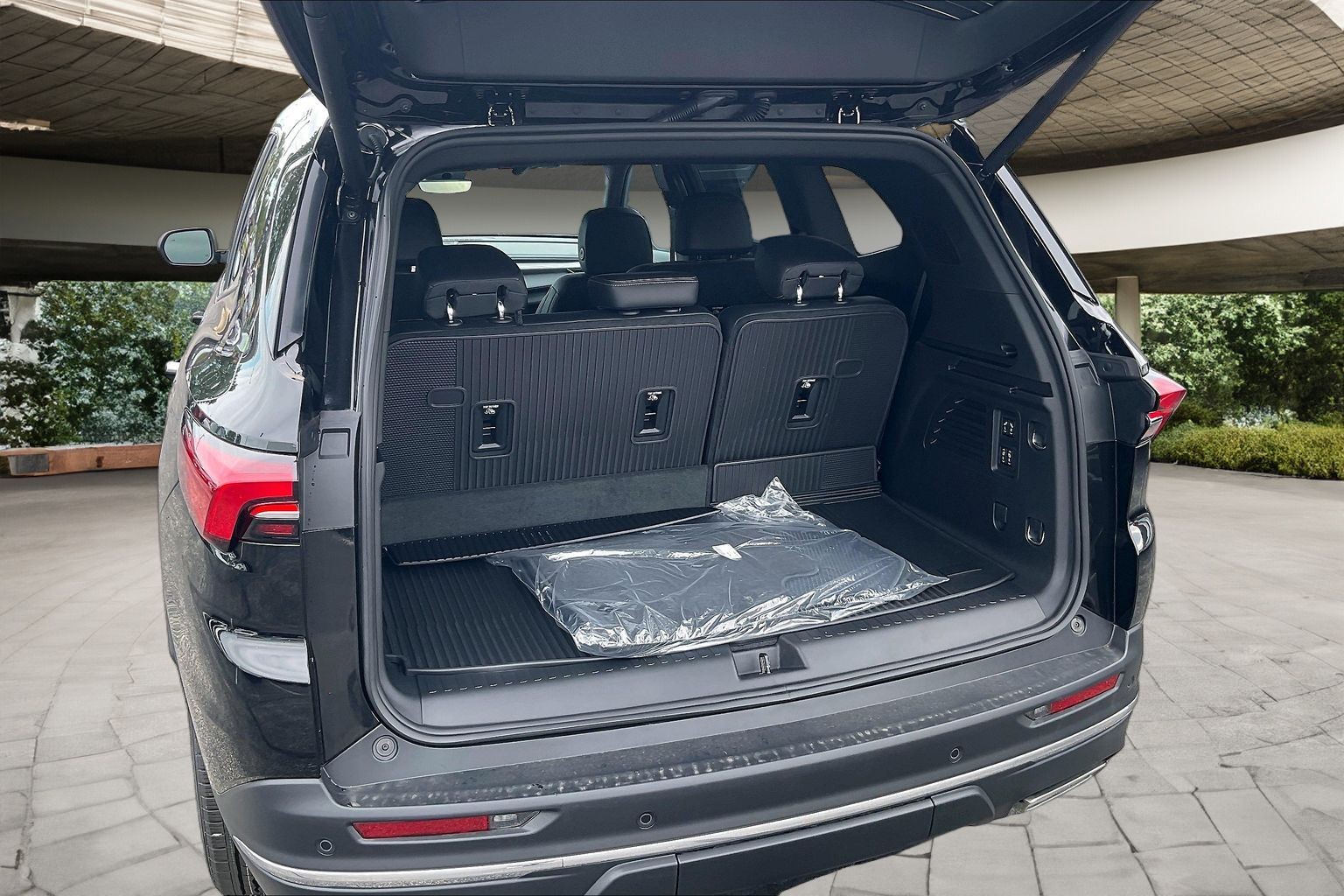 2027 Buick Enclave Preferred - Photo 5