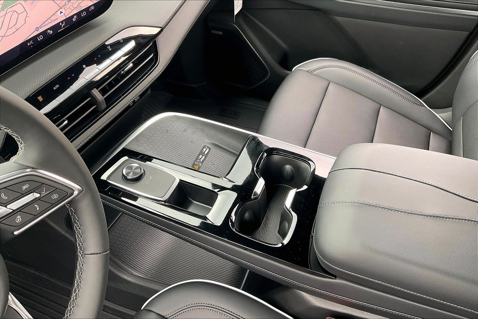 2027 Buick Enclave Preferred - Photo 30