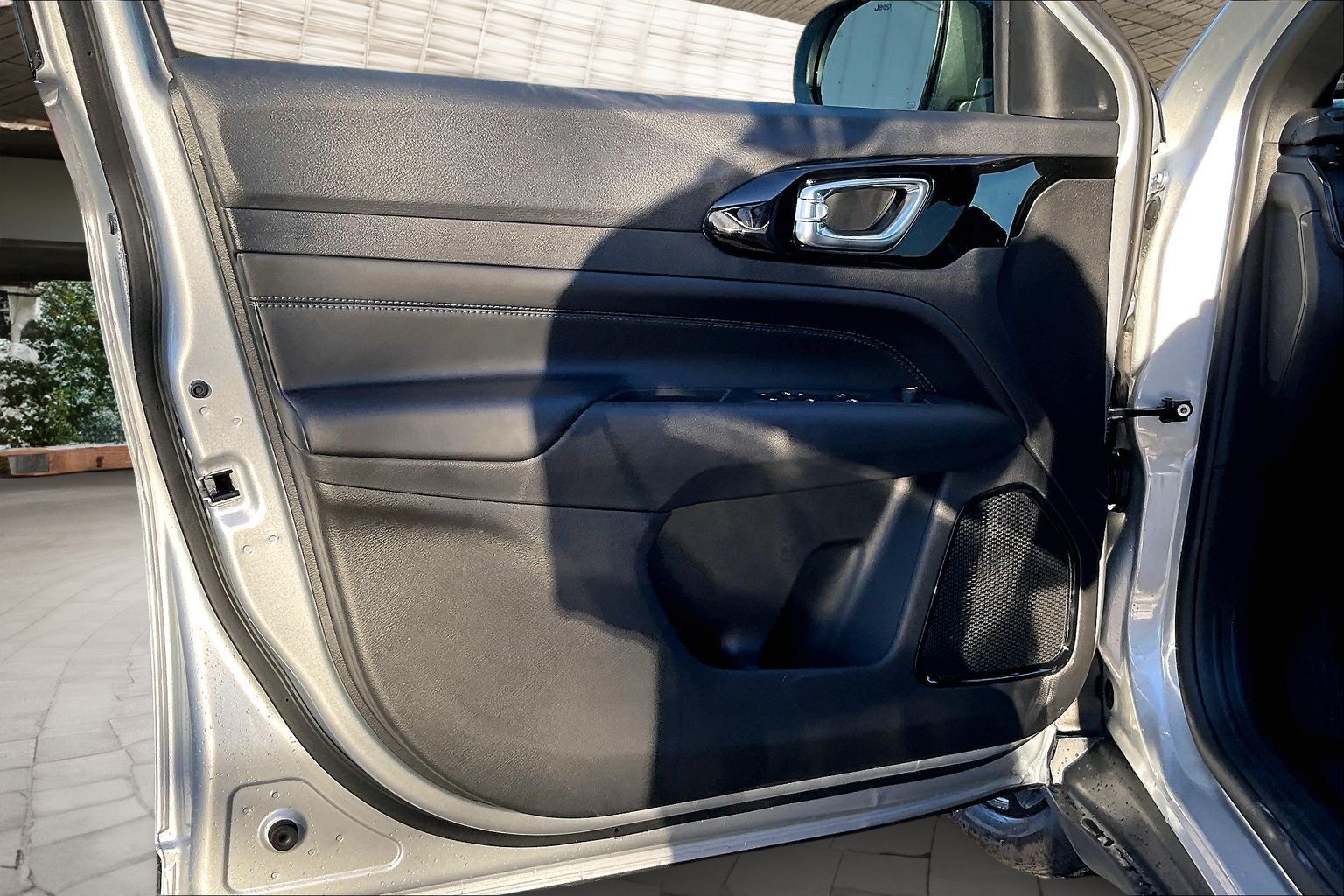 2026 Jeep Compass Latitude Altitude - Photo 9