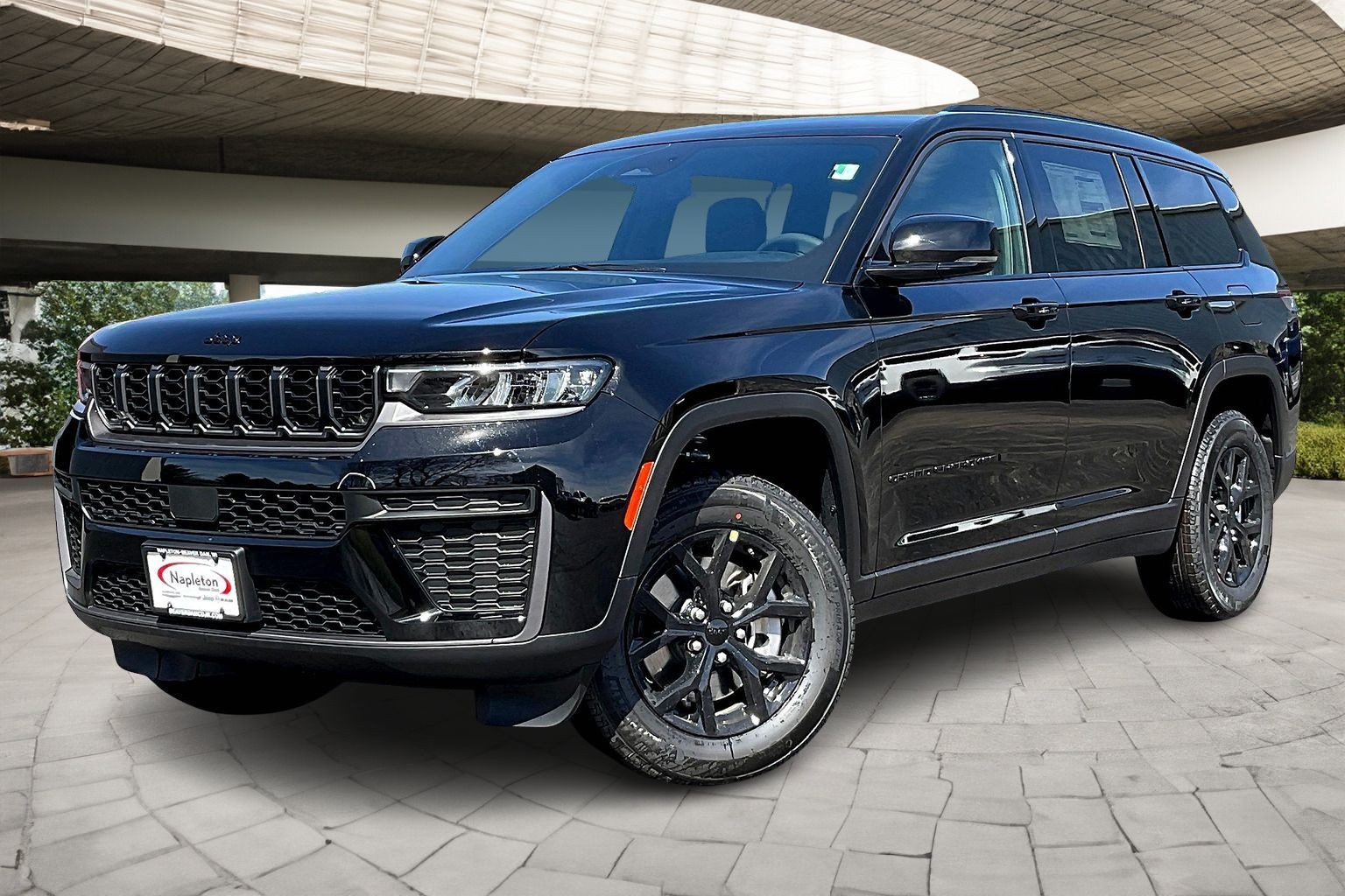 2026 Jeep Grand Cherokee L Laredo