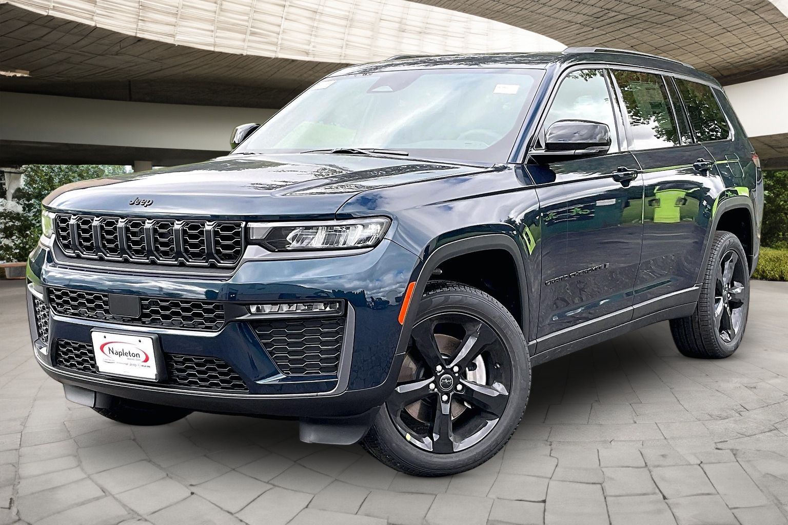 2027 Jeep Grand Cherokee L Limited