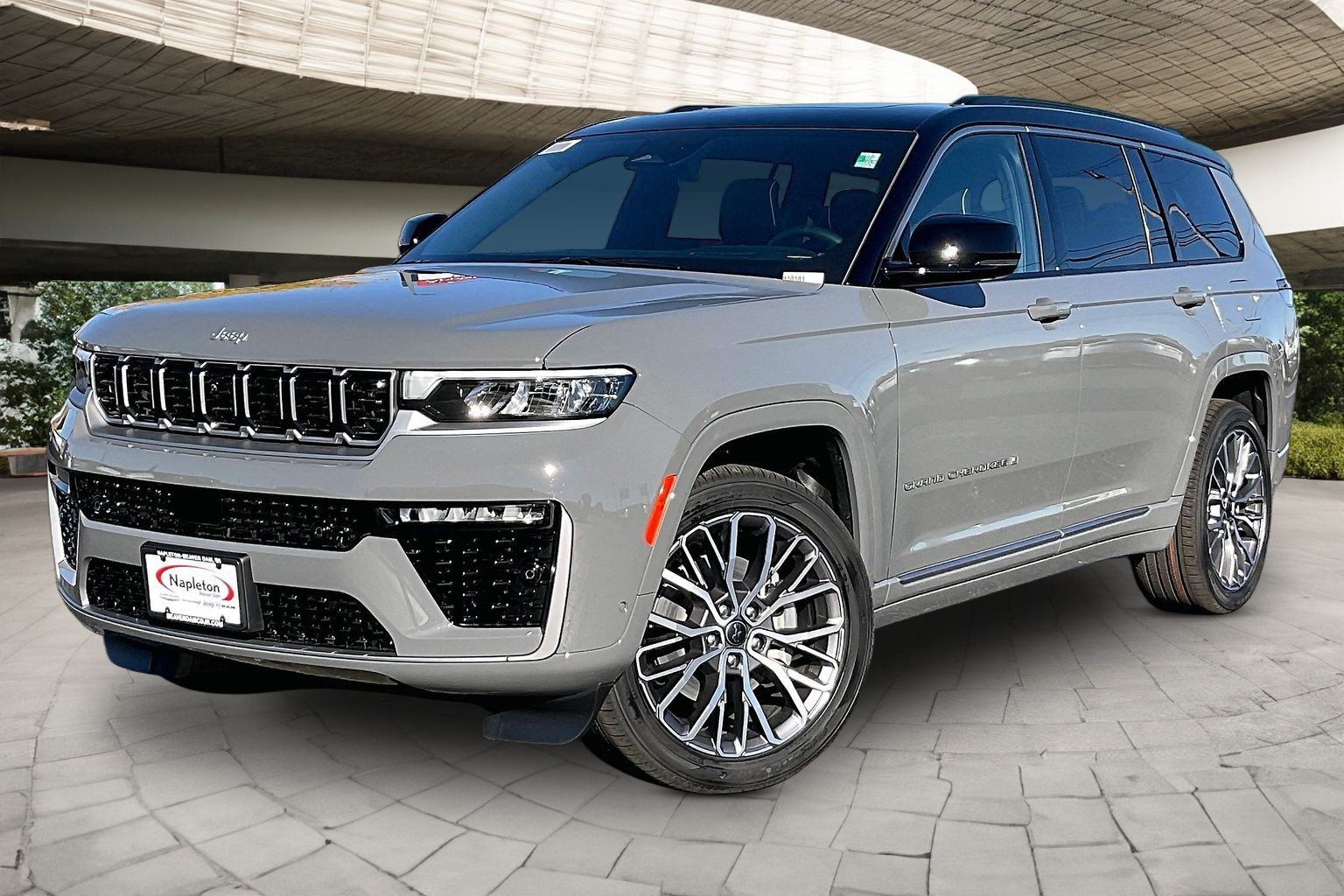 2027 Jeep Grand Cherokee L