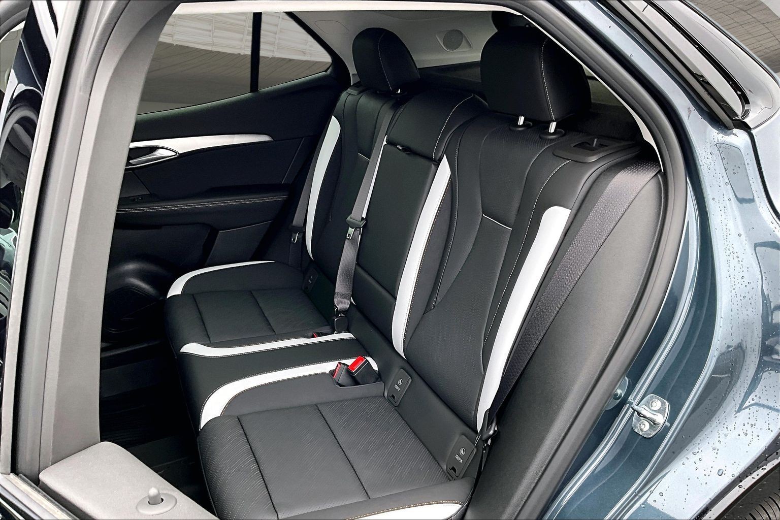 2026 Buick Envision Sport Touring - Photo 32