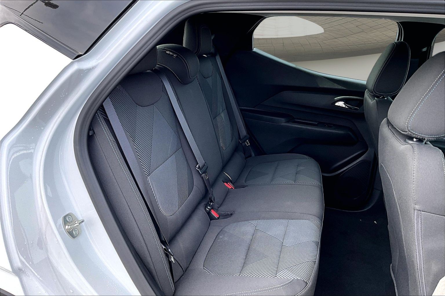 2027 Chevrolet Bolt LT - Photo 10