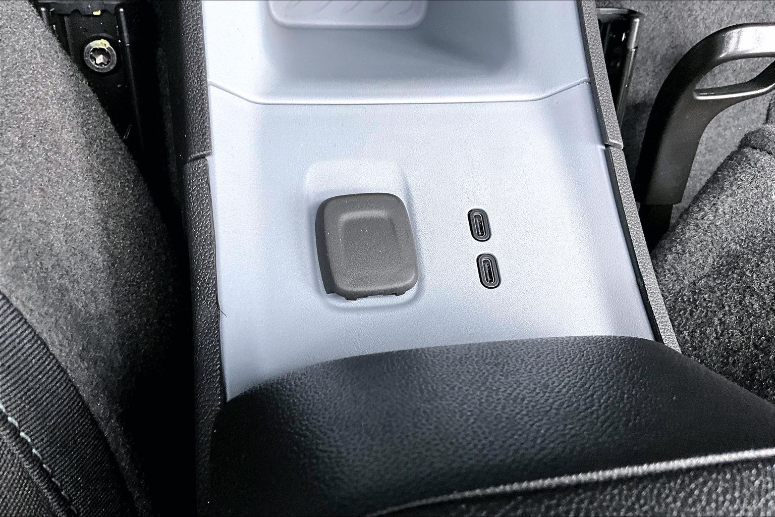 2027 Chevrolet Bolt LT - Photo 15