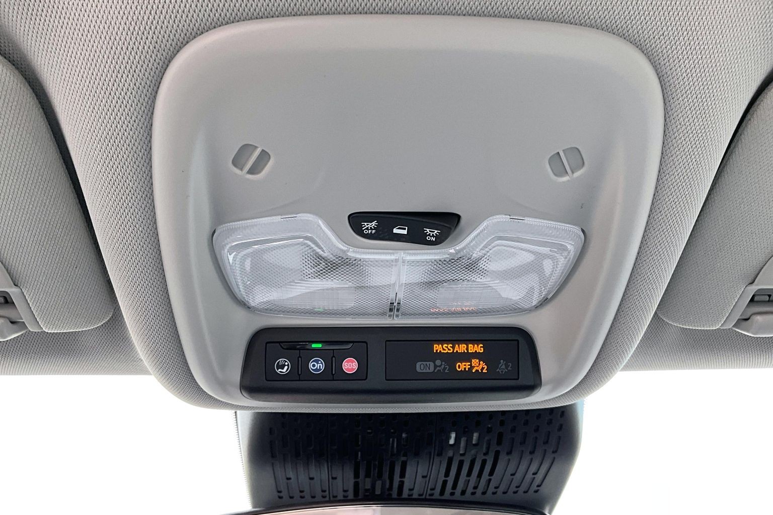 2027 Chevrolet Bolt LT - Photo 20