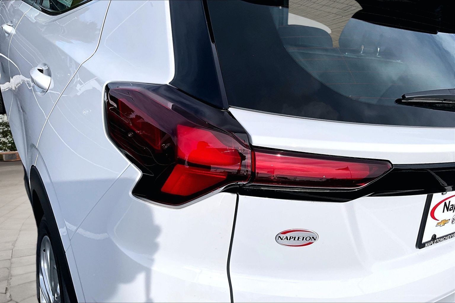 2027 Chevrolet Bolt LT - Photo 30