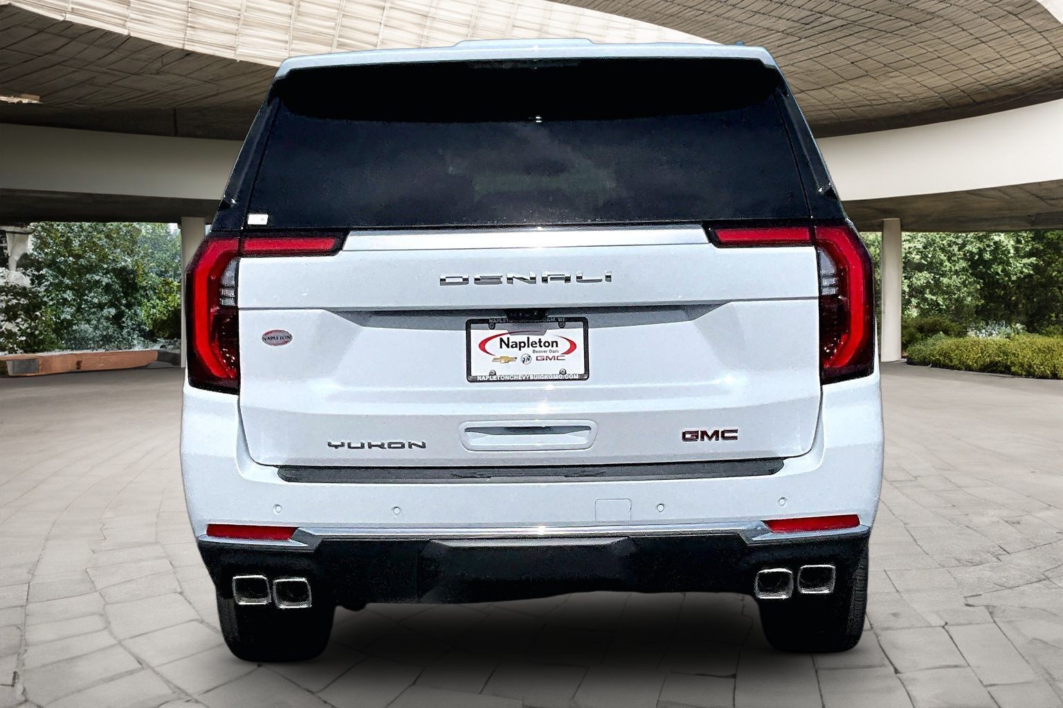 2026 GMC Yukon XL Denali - Photo 4